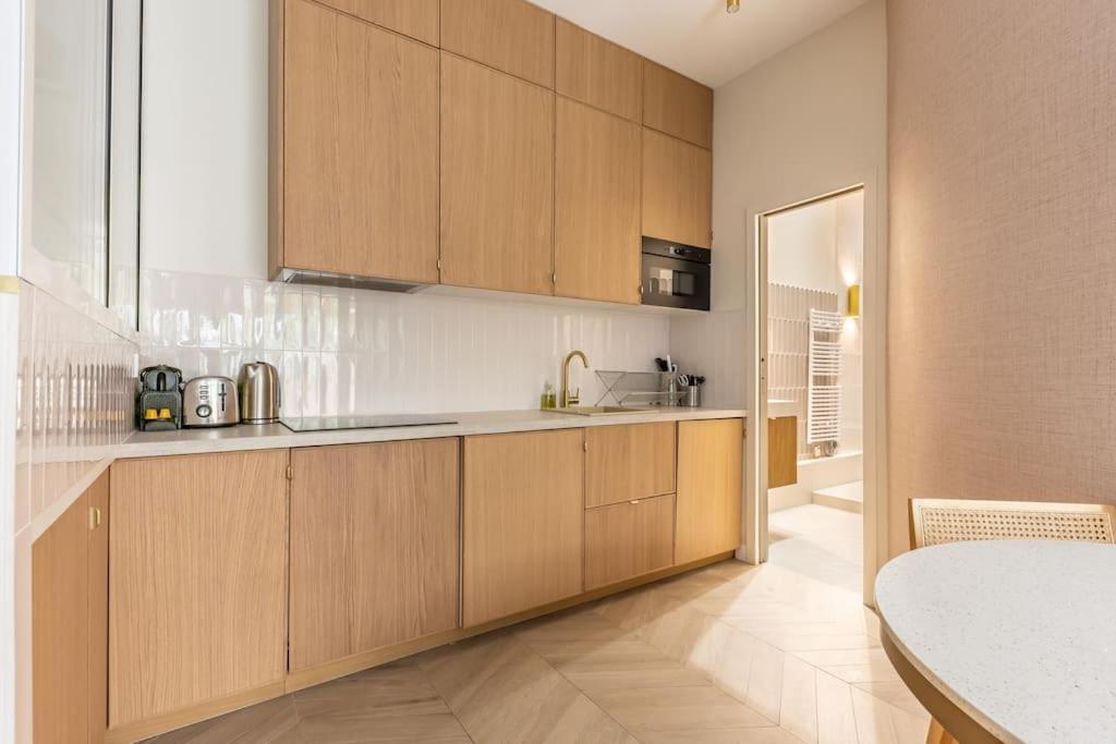 Elegant 4-Star Stay In Central Paris - Suite Apart المظهر الخارجي الصورة